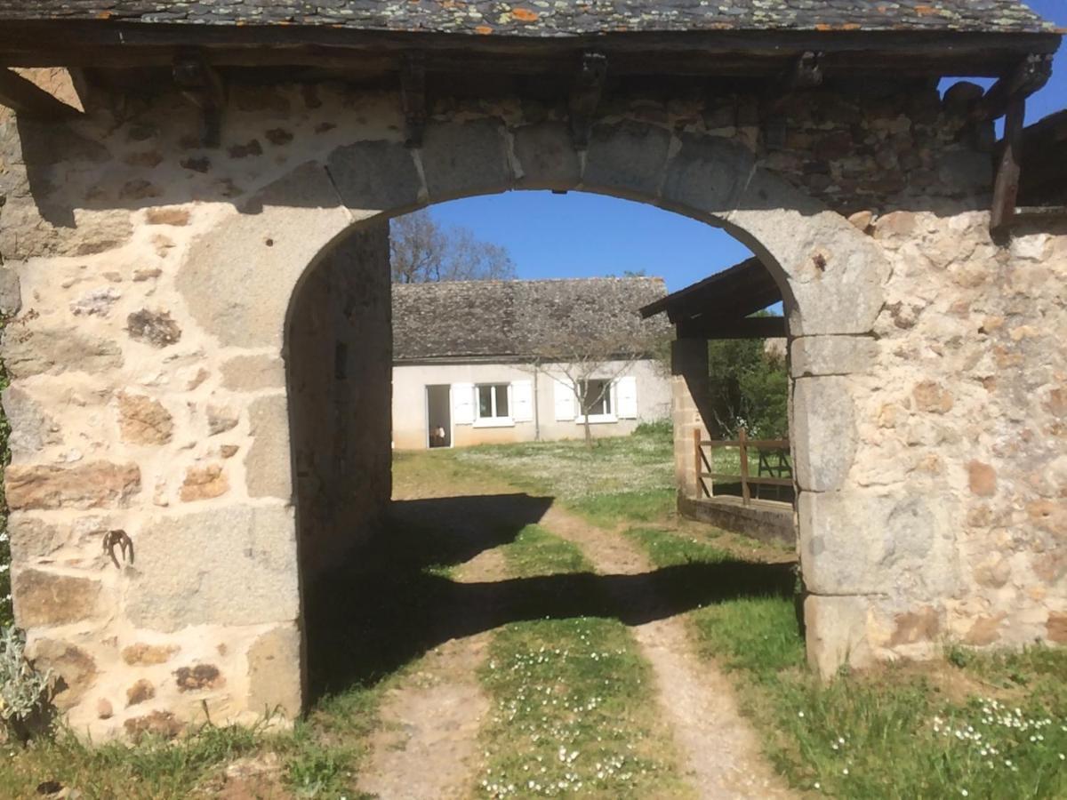 Gite A La Prade Haute Najac Exterior foto